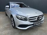 Mercedes-Benz E 400 E -Klasse T-Modell E 400 4Matic/HEAD UP - gebrauchte Mercedes-Benz E 400 aus dem Jahr 2017