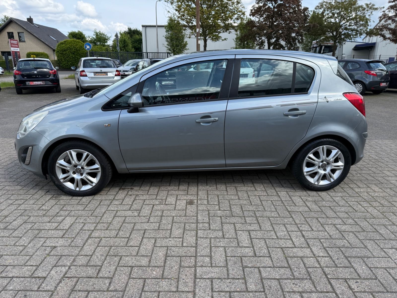 Corsa D Satellite*KLIMA*5-TÜR*TÜV NEU