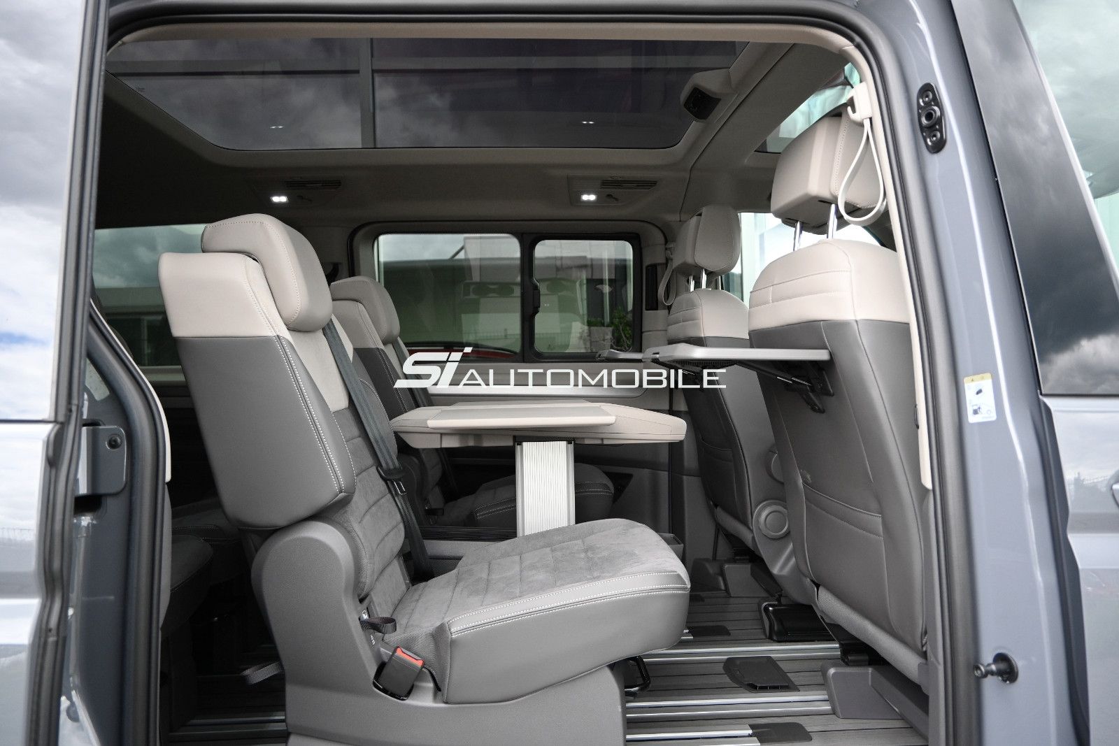 Fahrzeugabbildung Volkswagen T7 Multivan 2.0 TDI Lang Edition °UVP 84.696€°