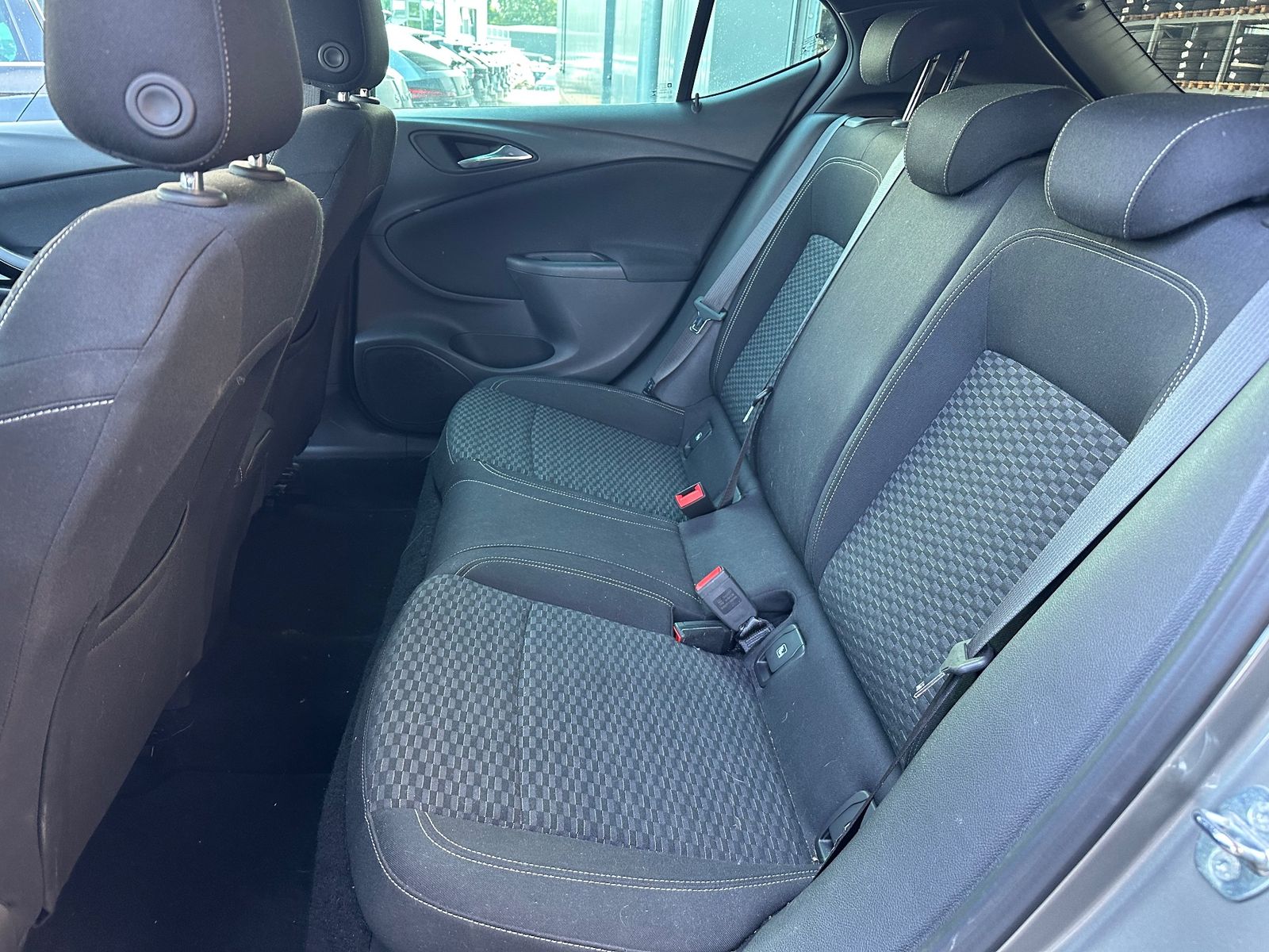Fahrzeugabbildung Opel Astra 1.4 Turbo NAV+KAM+SHZ+PDC+KLIMA+TEMPOMAT