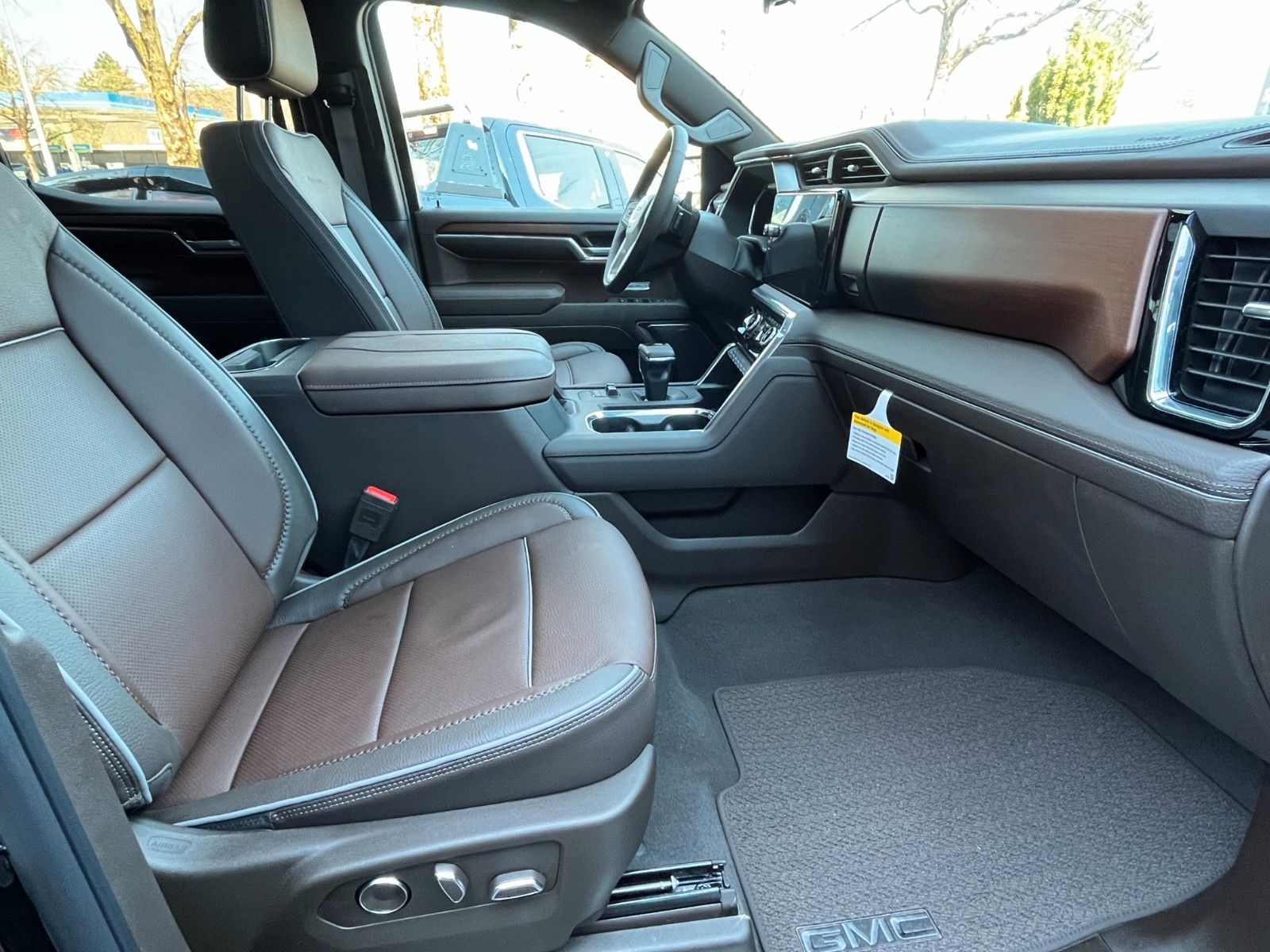 Fahrzeugabbildung GMC Sierra 1500 Denali 6.2 LPG*HeadUp*360°*Bose