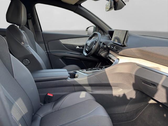 Peugeot 3008 Hybrid 136 GT +ACC+NAVI+LED+CAM+SHZ+