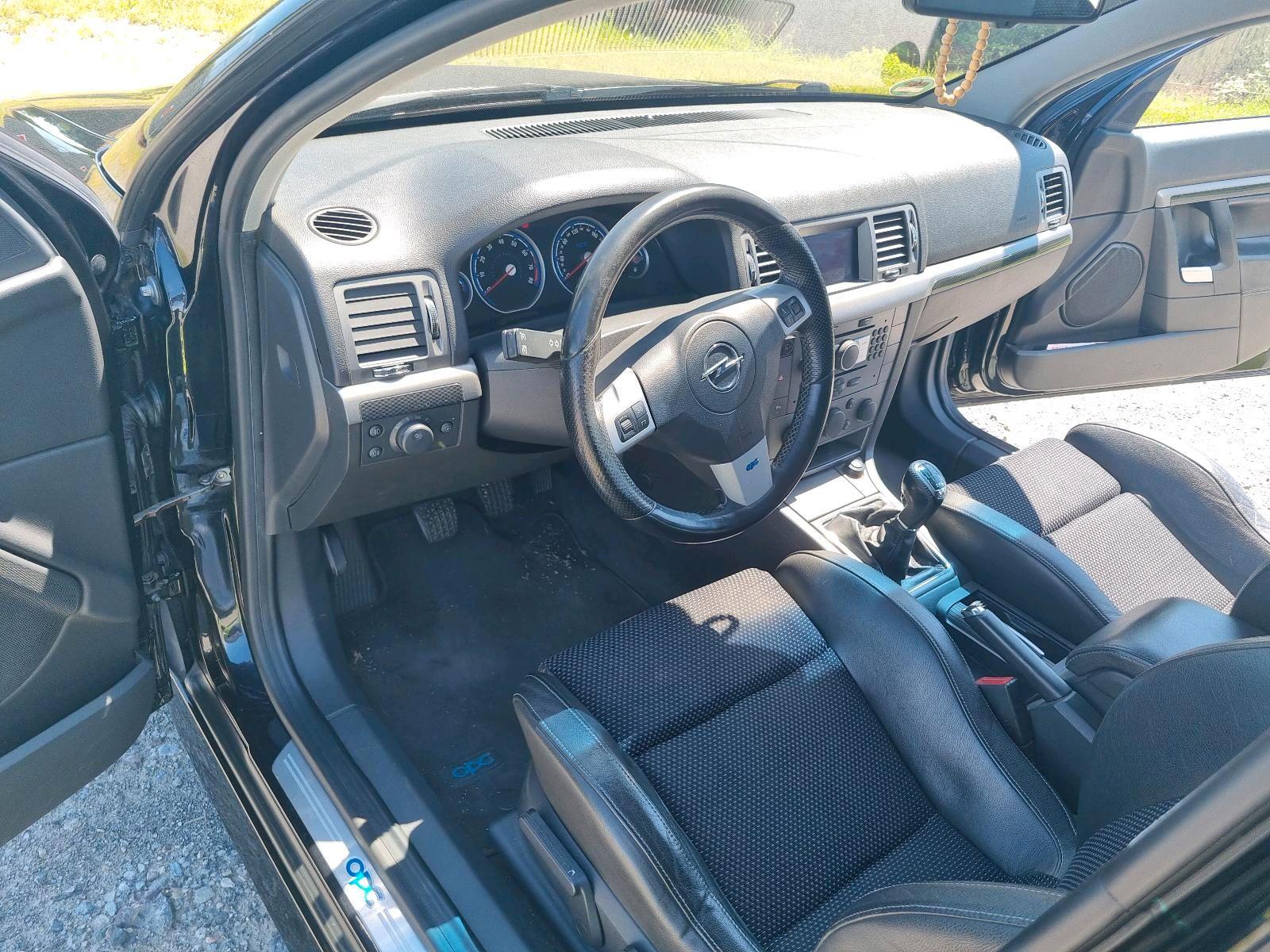 Opel Vectra 2006 — photo 9