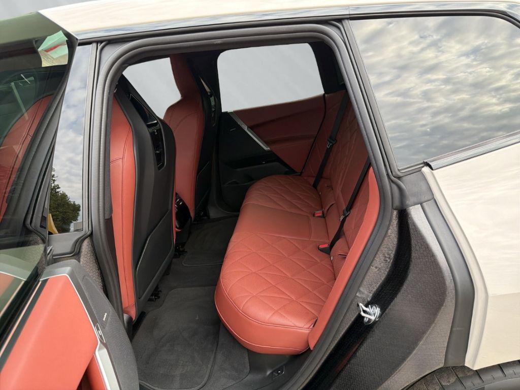 BMW iX - Bild 9
