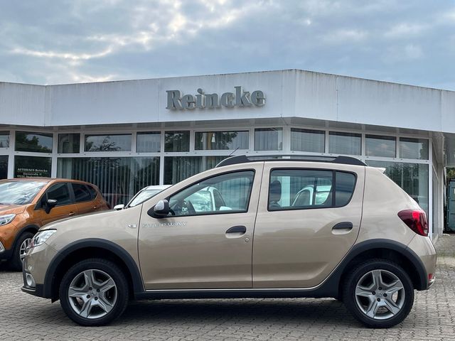 Dacia Sandero TCe90 Stepway KlimNavKamTempPDCMet