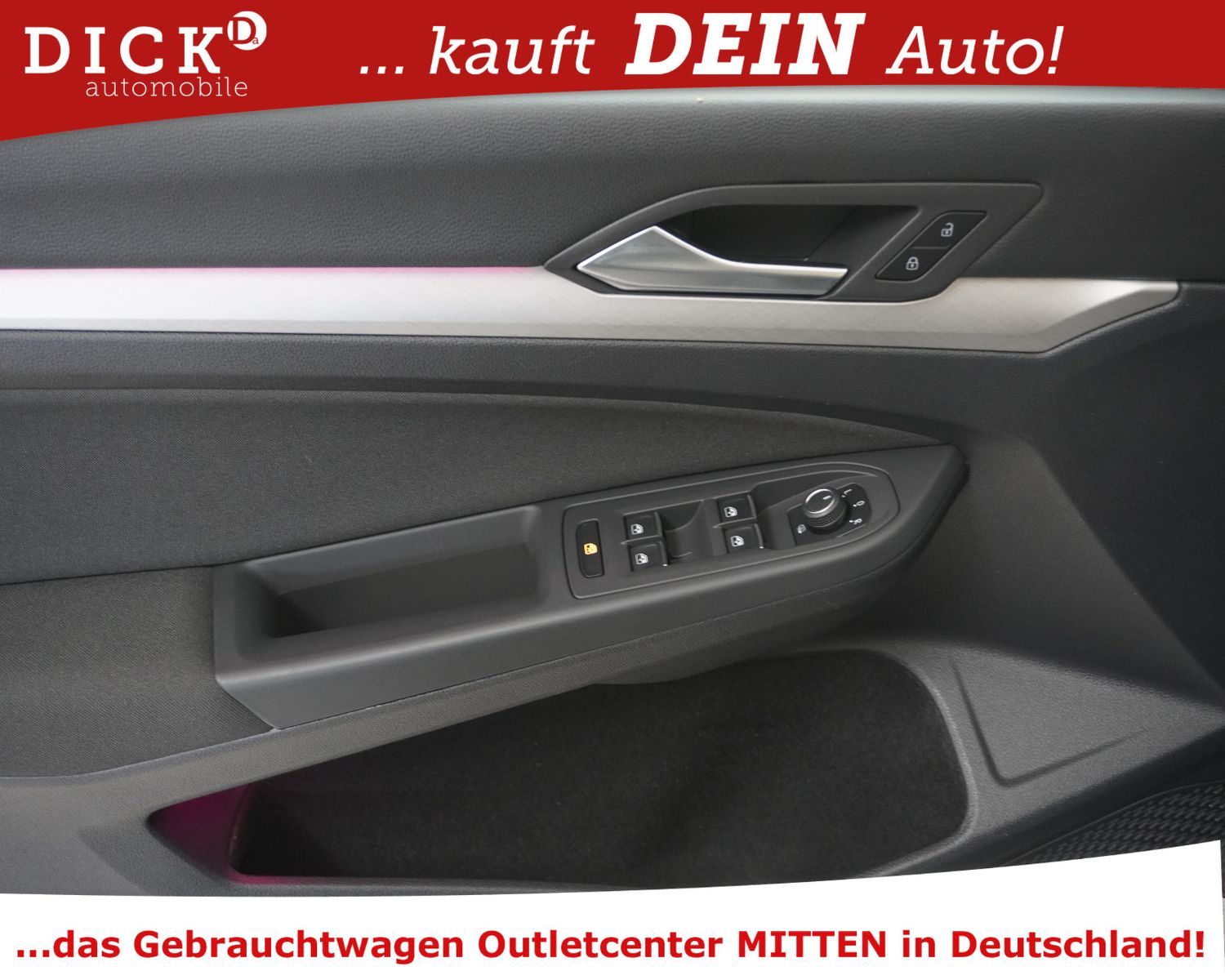 Fahrzeugabbildung Volkswagen Golf VIII 2.0d DSG Life MEMO+MASSAG+VIRTU+AHK+AC