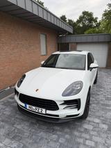 Porsche Macan - 1 Hand / Panorama / Scheckheft - Porsche Gebrauchtwagen in Moers