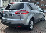 Ford S-MAX TITANIUM*7-SITZER*NAVI-PANO-AUTOMA-SHZ-PDC - Ford S-Max in Mönchengladbach