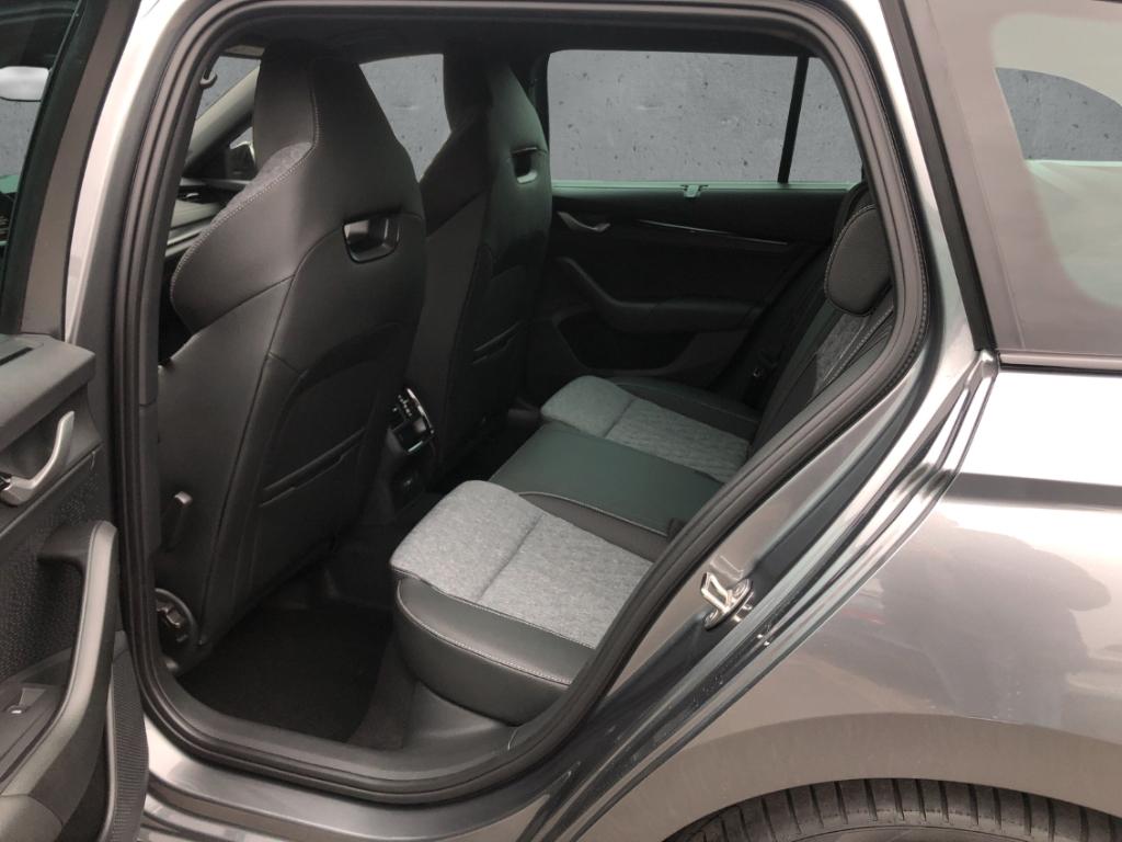 Skoda Octavia Sportline Combi 2.0 TDI DSG PDC LED ACC, миниатюра 8