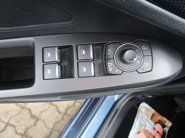 Focus Turnier 1.5 EcoBlue ST-LINE X/RFK/LED/SHZ/