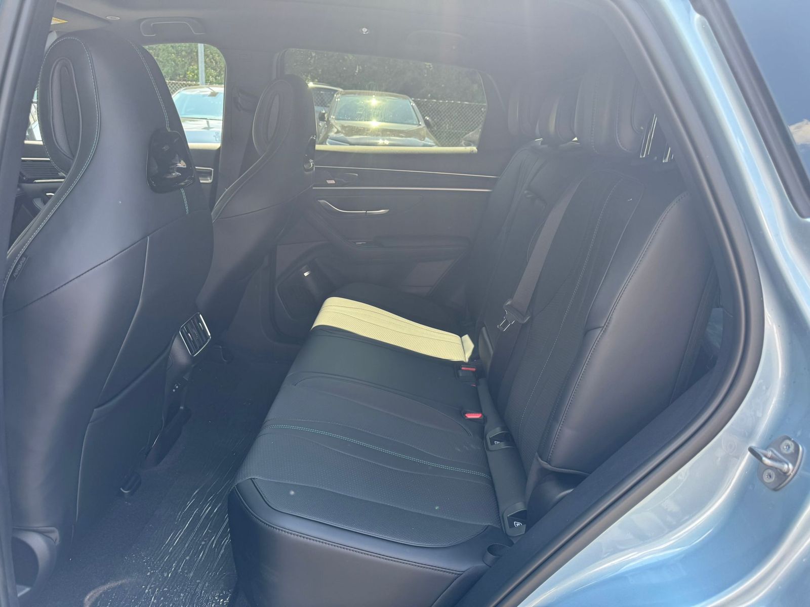 Fahrzeugabbildung BYD SEAL U DM-i PHEV SOFORT VERFÜGBAR PANO+HEAD+NAVI