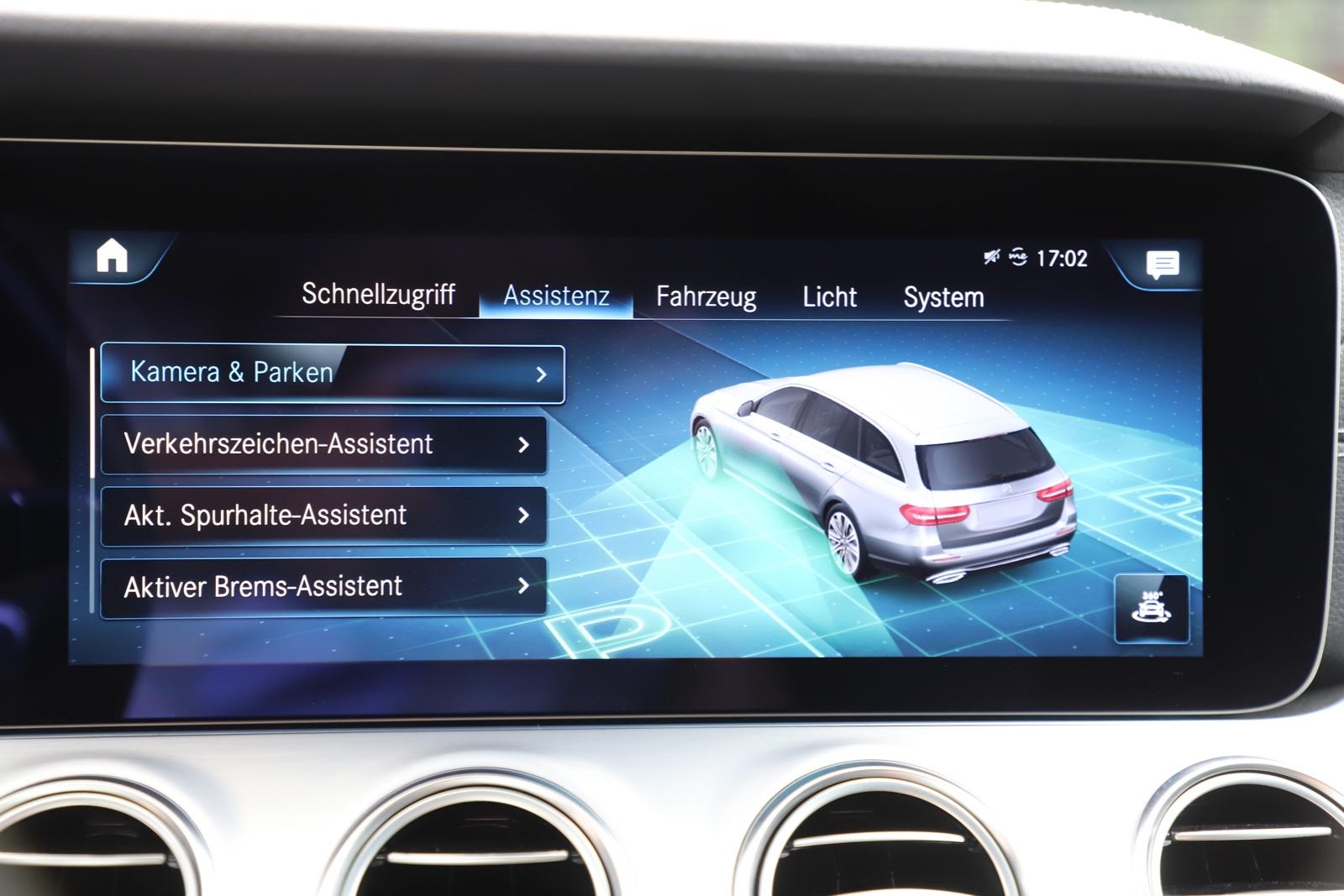 Mercedes-Benz E 220d T-Modell AMG Nav Burmesteri Distronic AHK