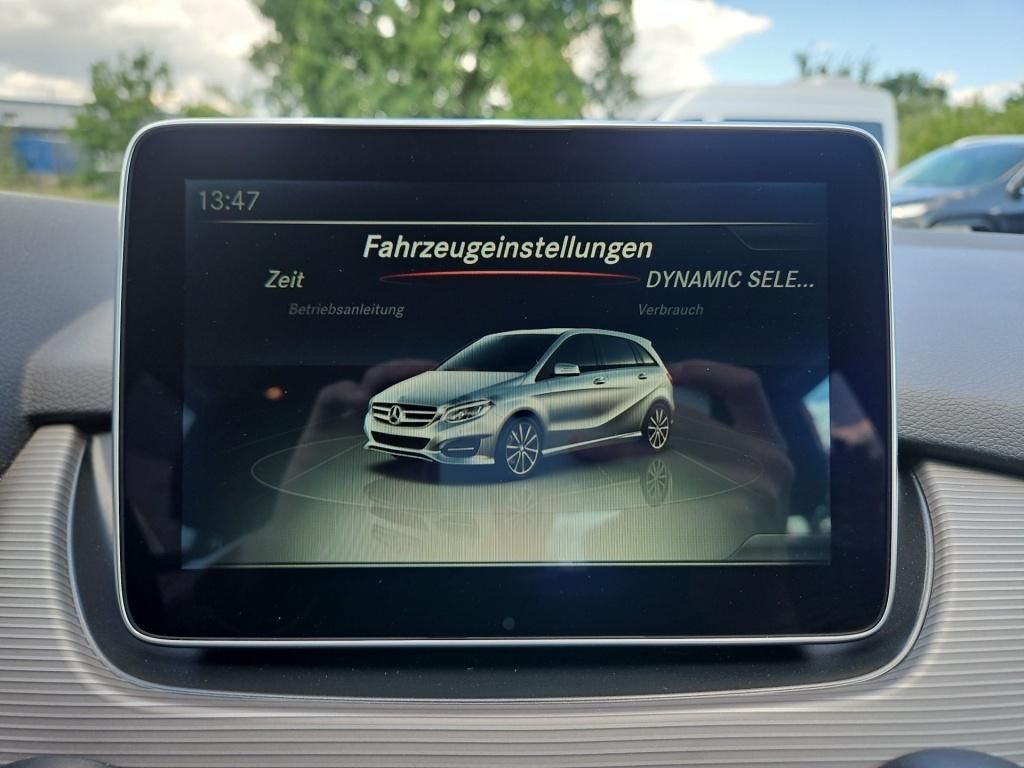 Fahrzeugabbildung Mercedes-Benz B 180 Style Navi SHZ Parkpilot