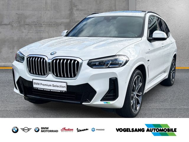 BMW X3 30 e M Sport Park-Assistent