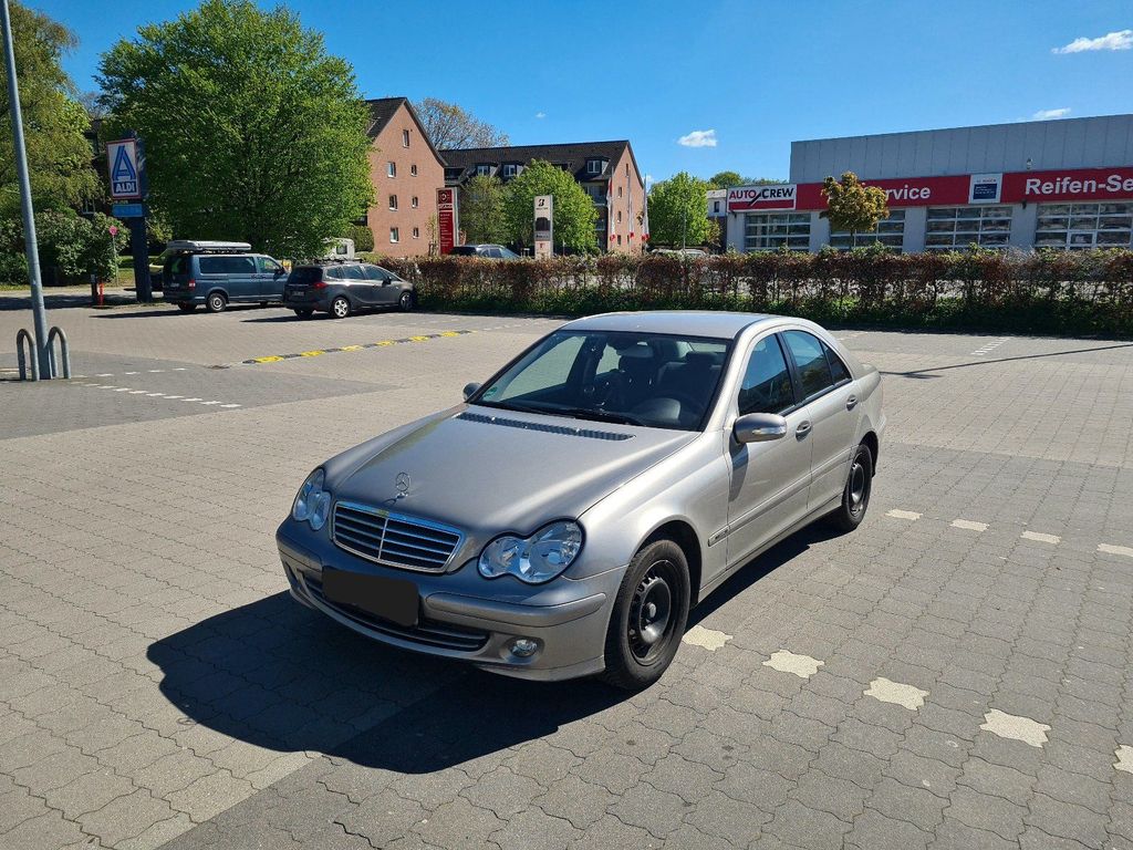 Image of Mercedes-Benz C 180