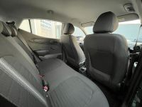 HYUNDAI i10 1.0 MPI Aut. Trend NAV PDC KAM 5J-GARANTIE bei Autohaus Landmann & Maier OHG