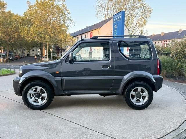SUZUKI JIMNY RANGER 1.3 VVT 86ch 4X4 BVA - CAMÉRA DE RECUL - CLIMATISATION - JANTES ALLIAGE - ATTELAGE AMOVIBLE