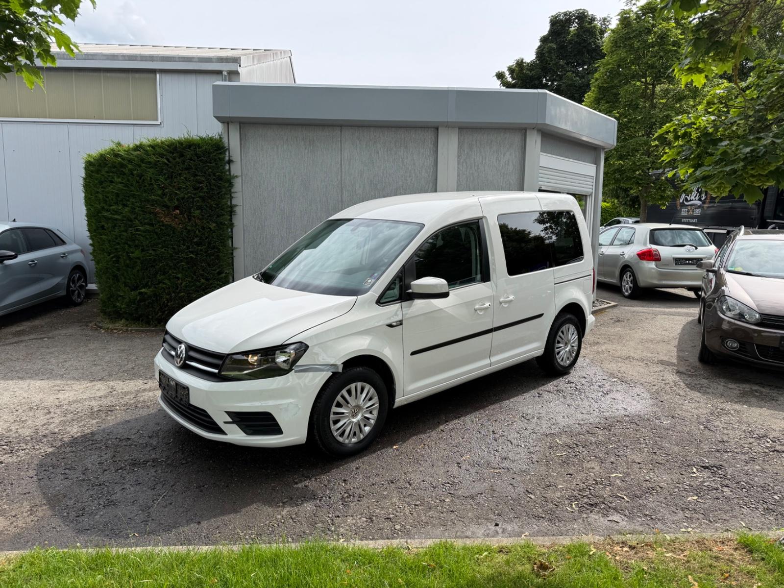 Volkswagen Caddy!5 Sitze!102ps!Tempomat!PDC!