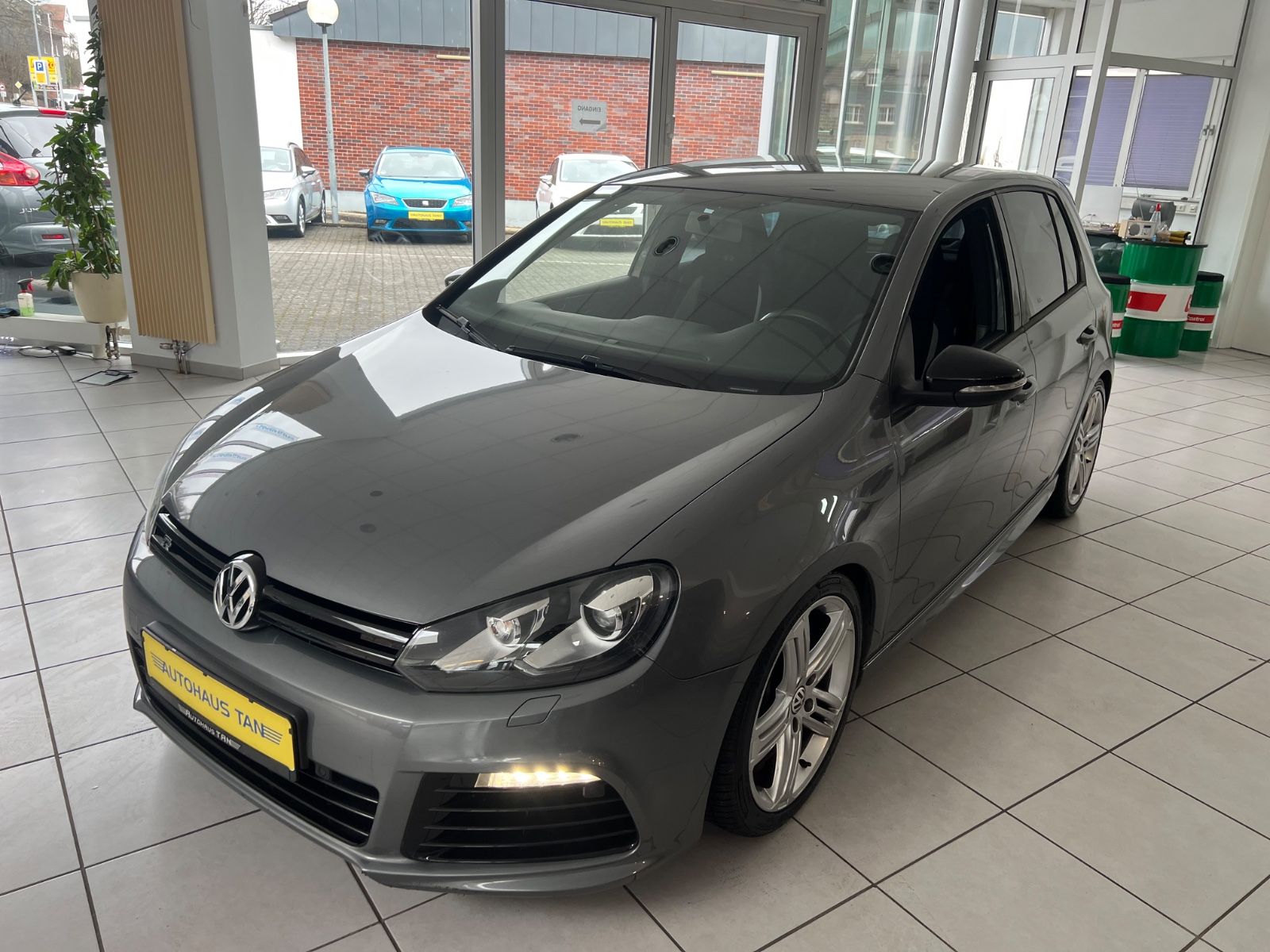 Fahrzeugabbildung Volkswagen Golf VI R 4Motion