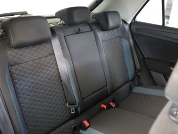 Volkswagen T-Roc 1.5TSI DSG IQ DRIVE PANORAMA KAMERA ACC