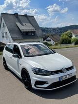 Volkswagen Golf 2.0 TSI DSG 4MOTION R Variant R