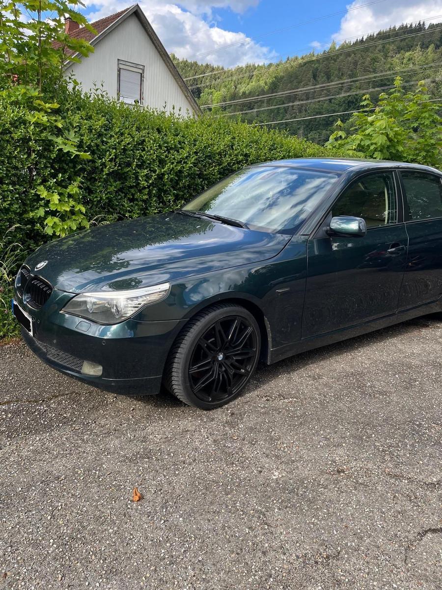 BMW 530i 