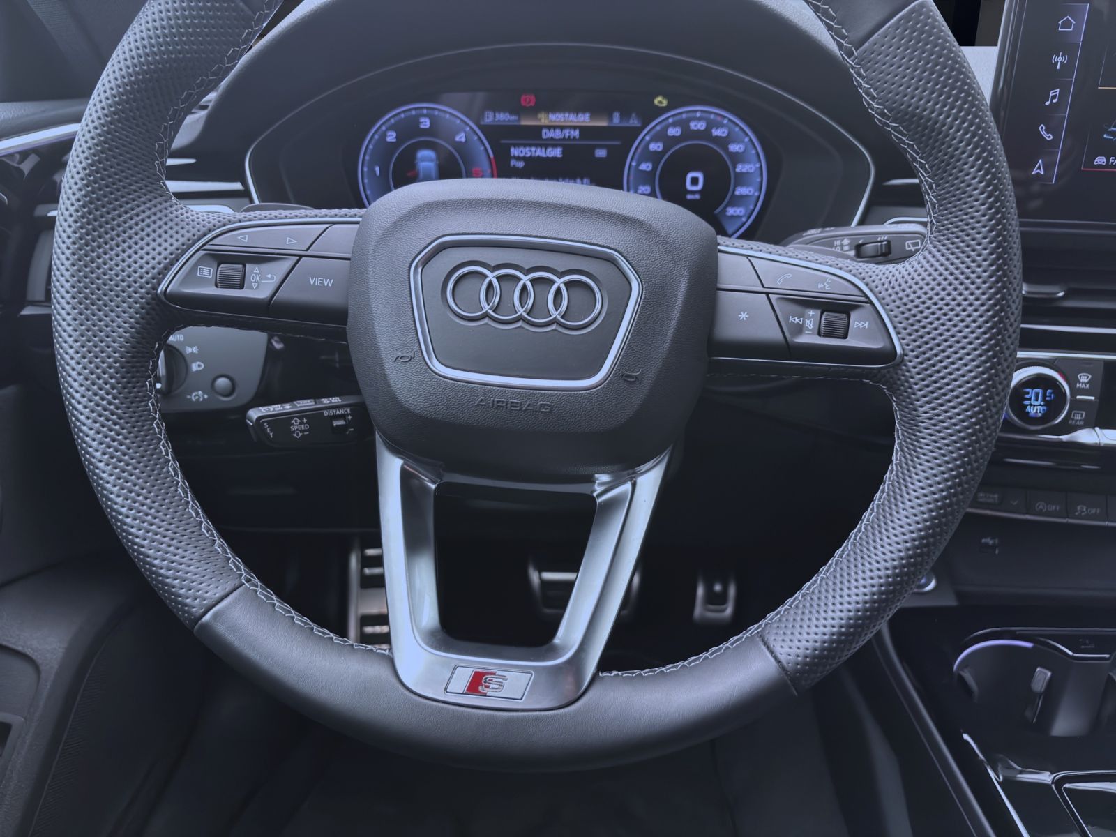 Audi A4 Avant 40 TDI S LINE NAVI KAMERA SITZHZG PDC foto 13