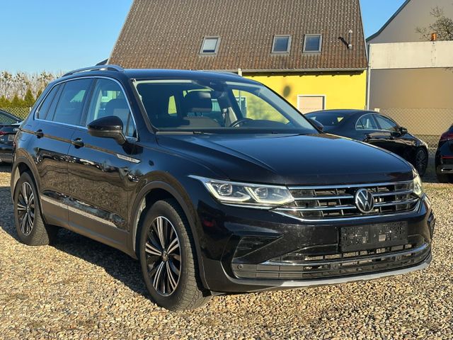 Volkswagen Tiguan 2,0BlueMotion/Keyless/LED/Spur/CAM/