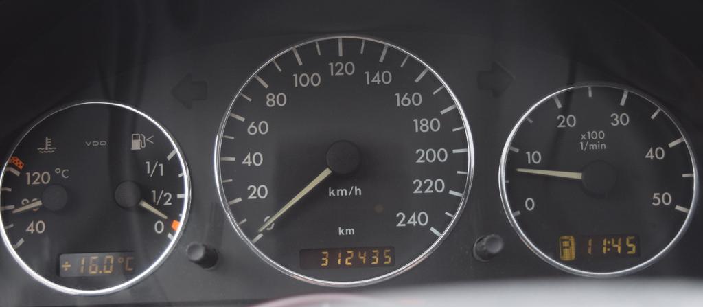 Mercedes-Benz ML 400