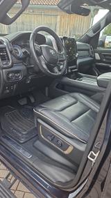 Dodge RAM 1500 LIMITED mit Hardtop - Dodge RAM: Hardtop