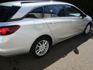 Opel Astra - 4