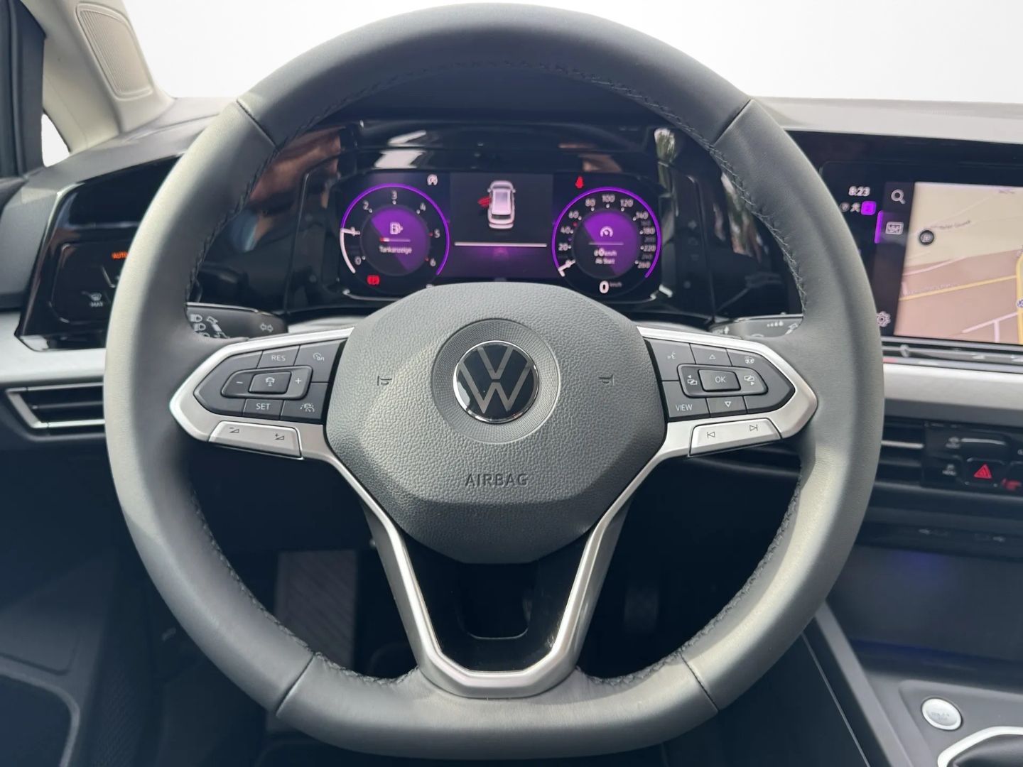 Golf VIII Variant 2.0 TDI *NAVI*KEYLESS*LED*