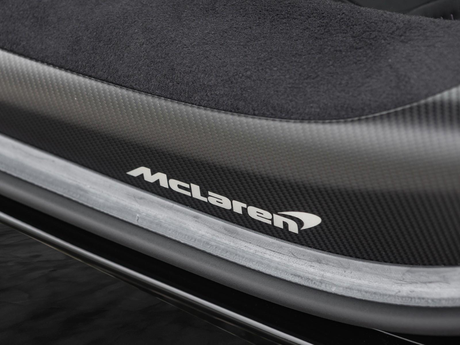 McLaren Artura | 3 Jahre Garantie & 2 Jahre Service inkl