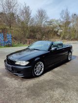 BMW E46 330i Cabrio - BMW 330 aus 2004: 330i