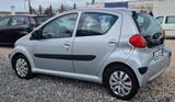 Toyota Aygo 1.4 turbodiesel 5 porte Sol 2009 - Toyota Aygo mit Diesel-Antrieb