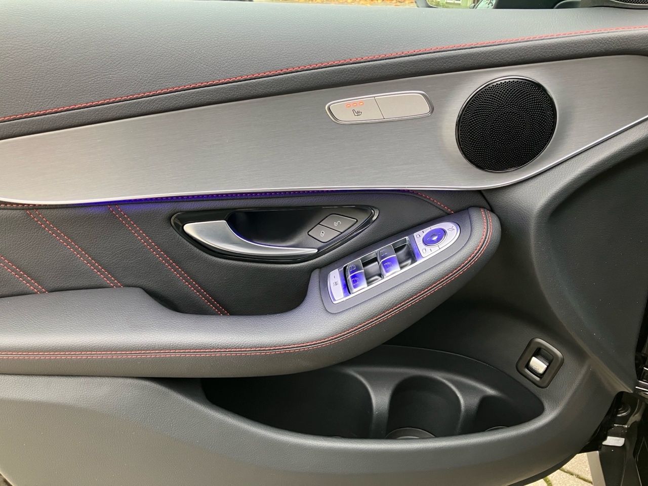 Fahrzeugabbildung Mercedes-Benz GLC 200 4M AMG Plus+Night+360°+Totw+Ambi+LED+20'