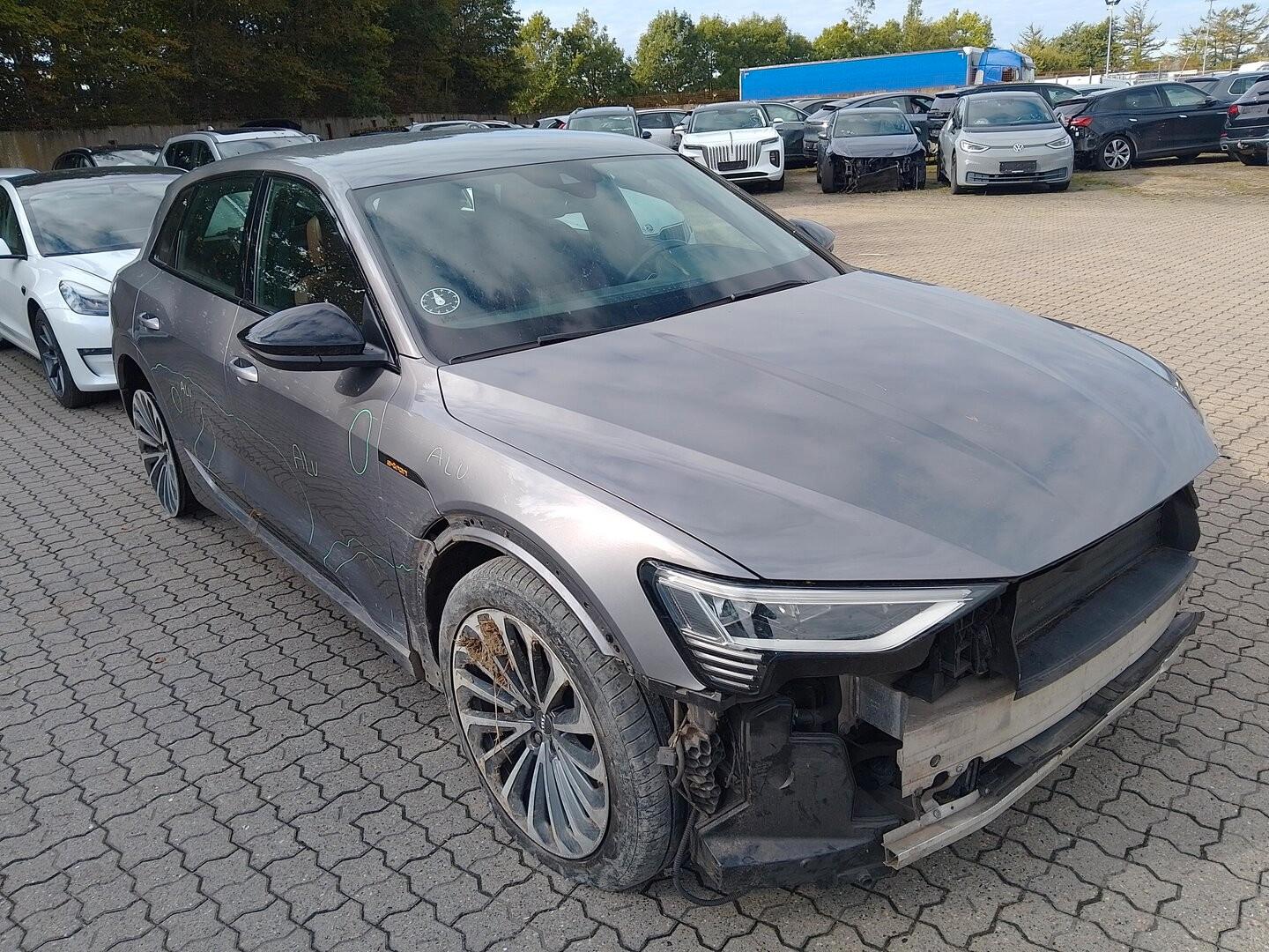 Audi e-tron 55 quattro advanced