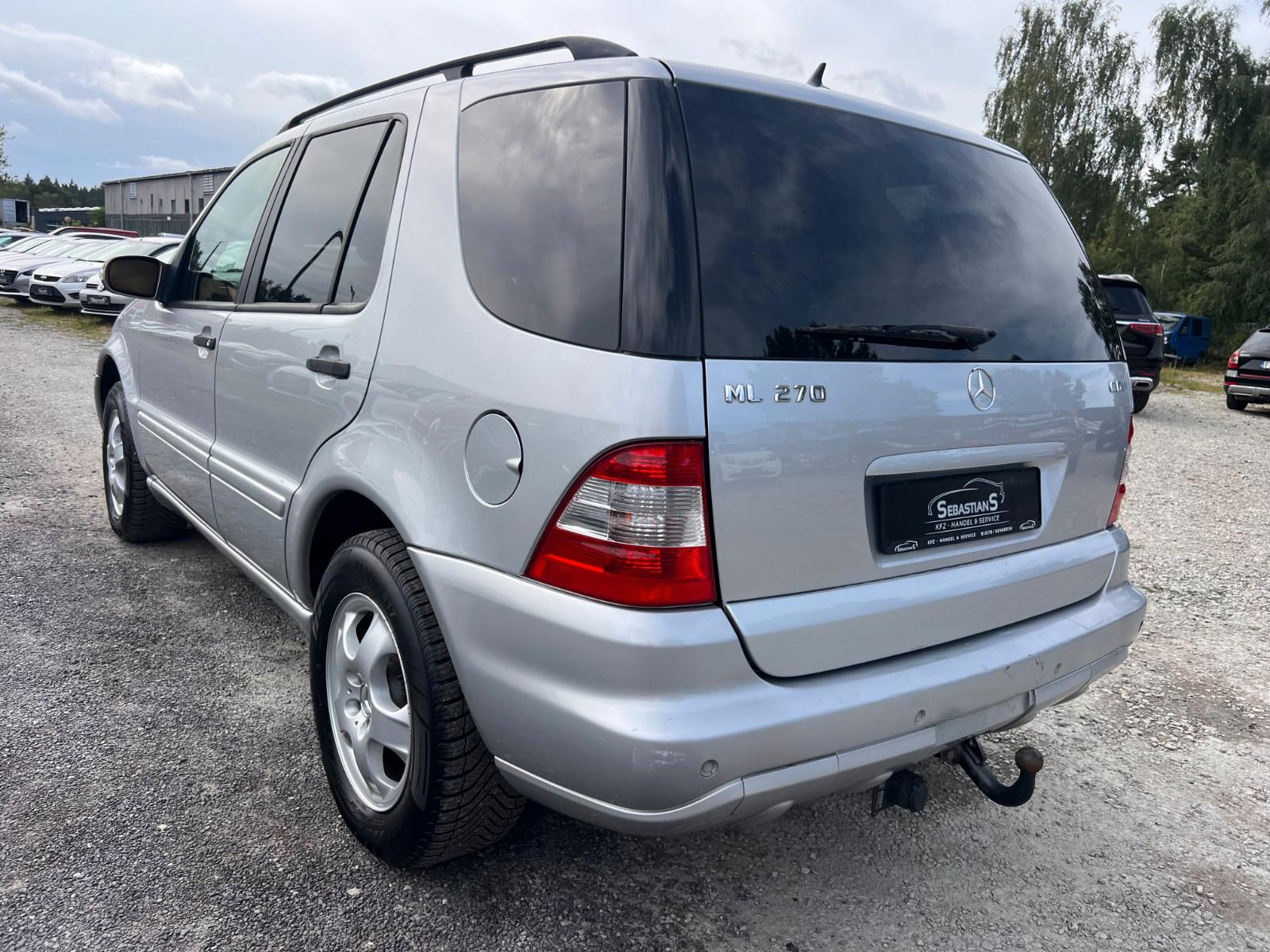 Mercedes-Benz ML270 2004 — photo 6