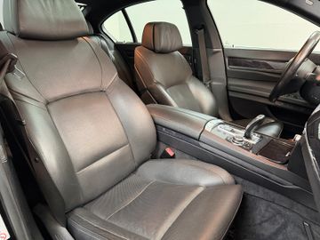 BMW 740 - 12