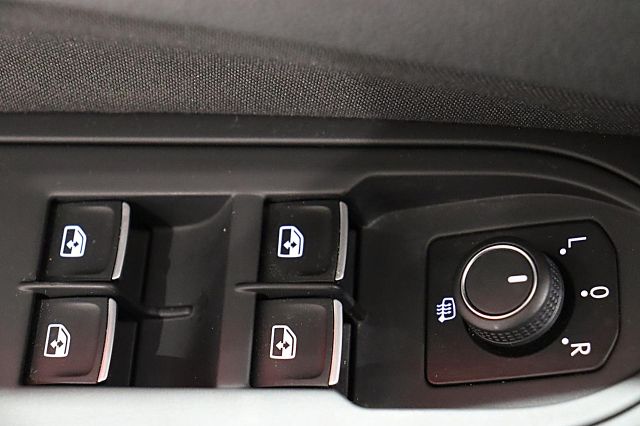 Golf GTE 1.4 TSI eHybrid ACC NAVI SHZ SPORTFW BT