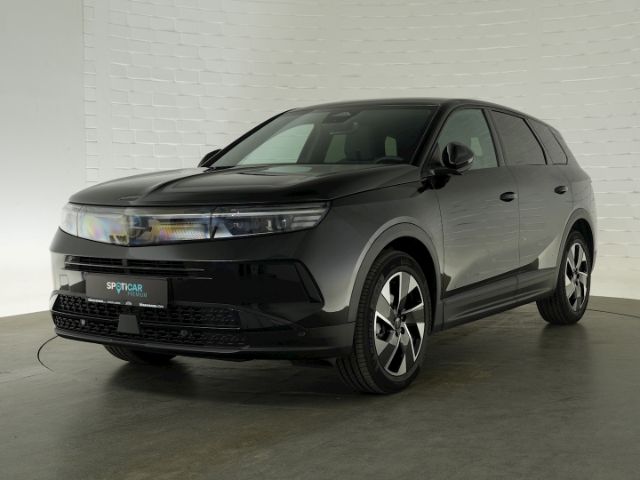 Grandland B GS HYBRID eDCT+LED MATRIX+NAVI+360 G