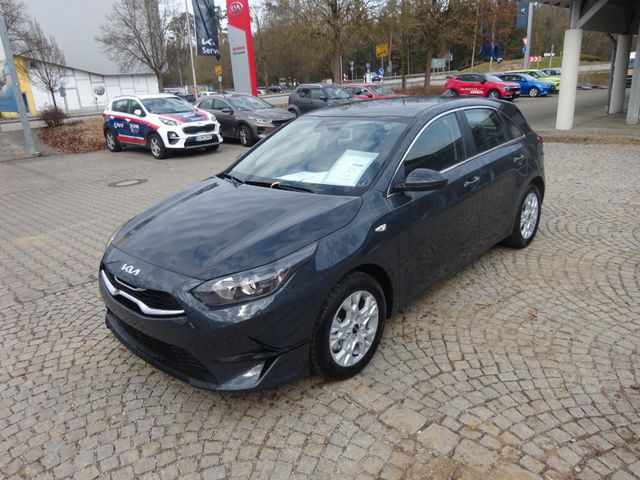 Kia cee'd / Ceed 1.5 T-GDI Vision Komfort Paket NAVI