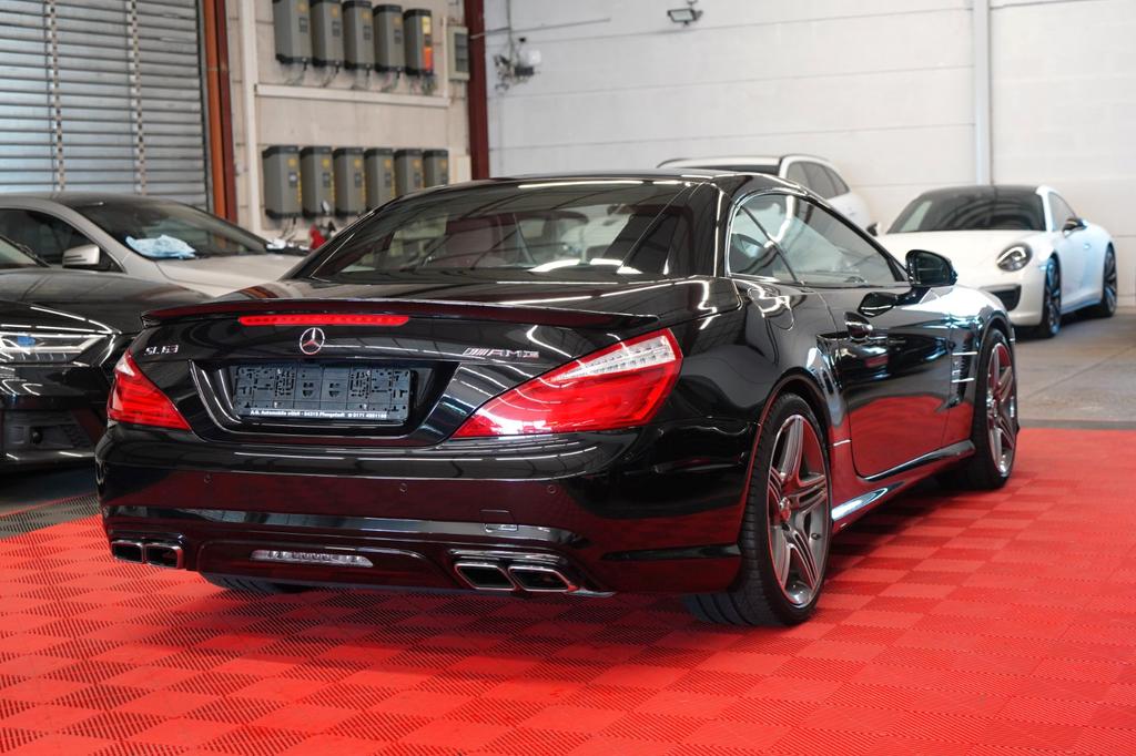Mercedes-Benz SL 63 AMG
