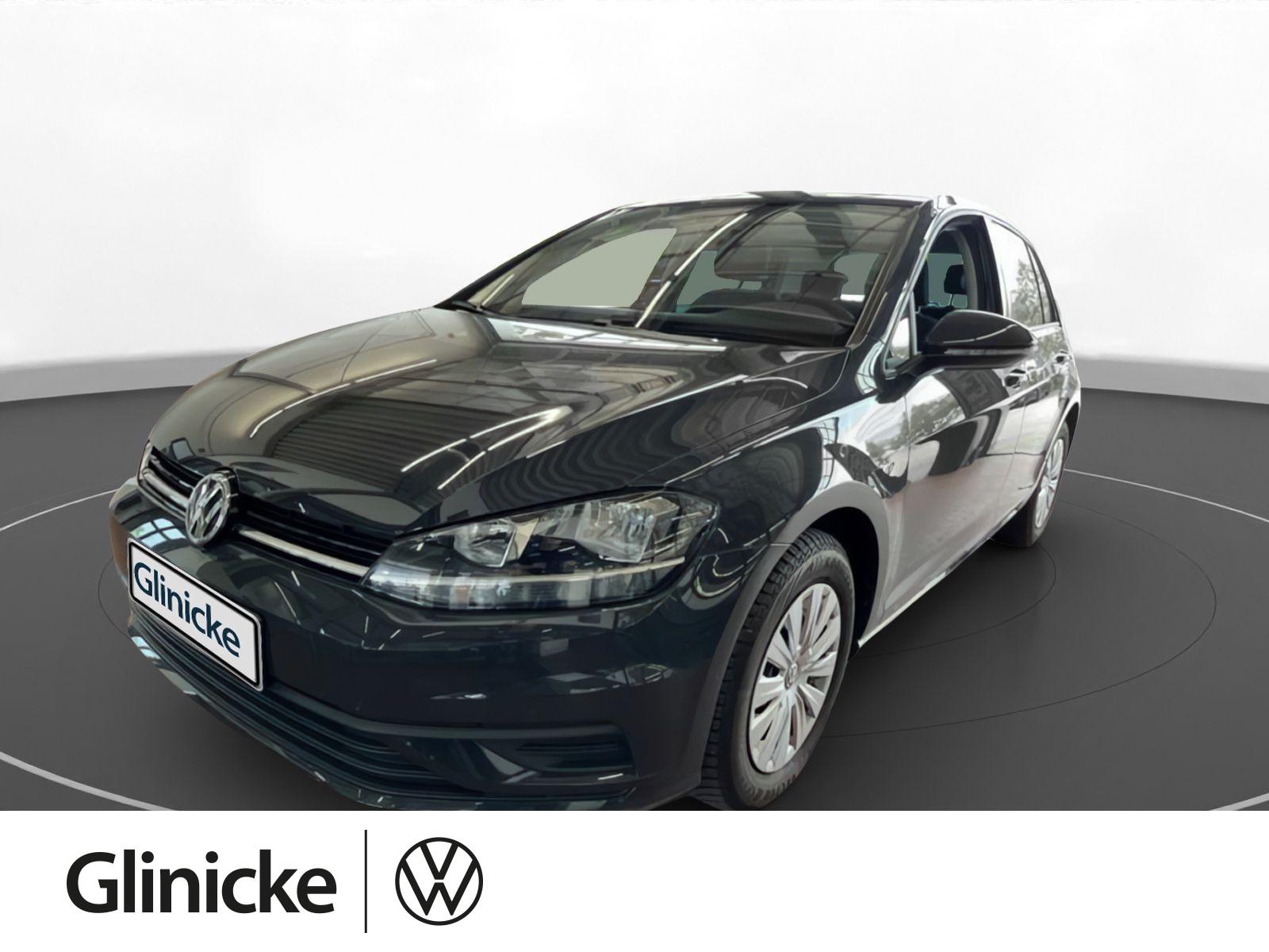 Volkswagen Golf VIII 1.0 TSI Klima PDC LED Auto-Hold Isofix
