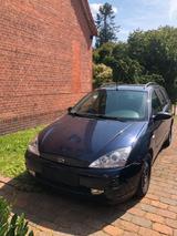 Ford Focus - Ford Focus aus 2001: Kombi