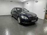 Mercedes-Benz S 500 4MATIC *2.Hand*DISTRO*SCHIEBED*SITZKLIMA - gebrauchte Mercedes-Benz S 500 aus dem Jahr 2009