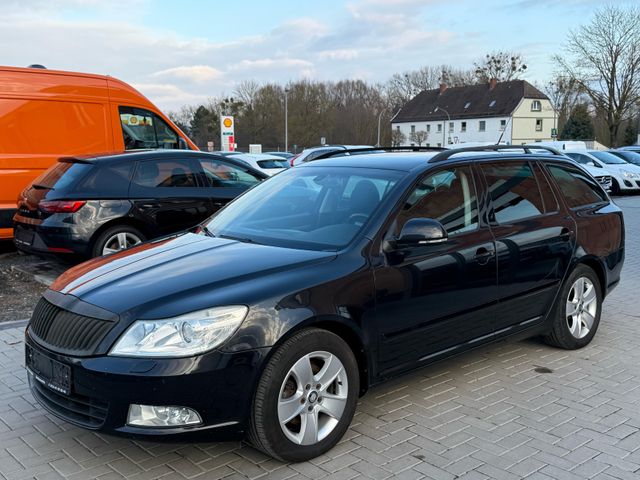 Skoda Octavia Combi Elegance *XENON*AHK*PDC*SHZ*