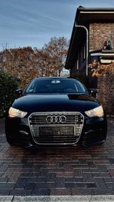 Audi A1 1.4 TFSI  (122 PS) Attraction drei-Türer - Audi A1: Türer