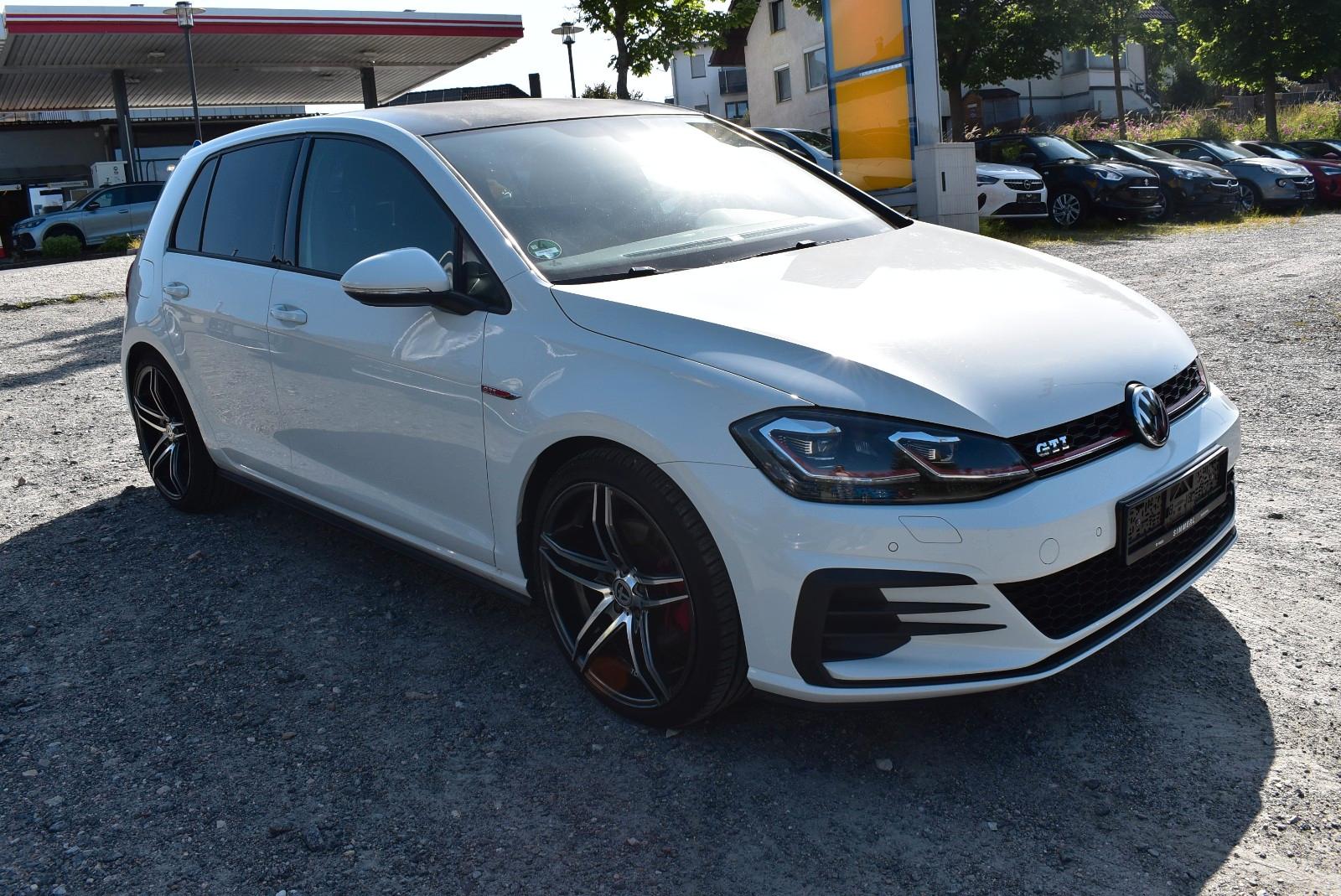 Volkswagen Golf VII Lim. GTI "NAVI/LED/SHZ/ACC/PDC"