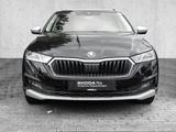 Skoda Octavia Combi 2.0 TDI DSG SCOUT - Skoda Octavia: Scout